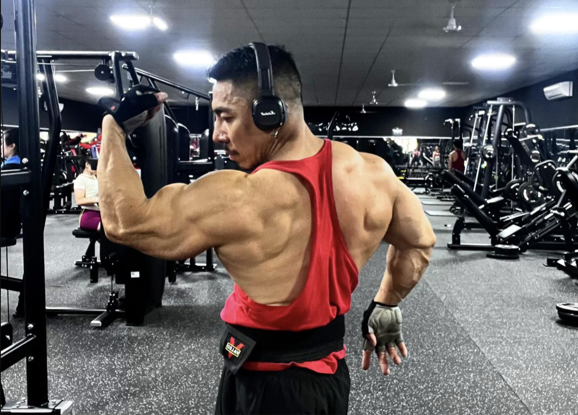 Lực sĩ Phạm Văn Mách tái xuất ở giải thể hình thế giới- Ảnh 1.