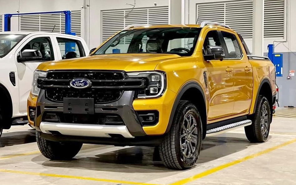 Động cơ Ford Ranger, Everest sắp thay đổi lớn: Bỏ loại đang có trên Wildtrak, Titanium, thay bằng máy mới, hộp số 10 cấp từ bản giá rẻ- Ảnh 2.