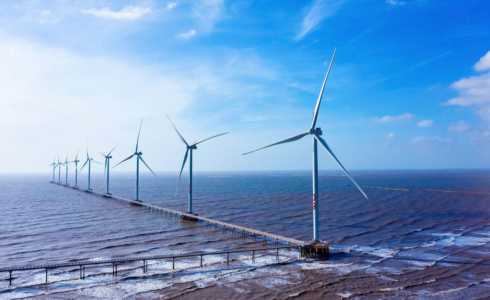 REE rót thêm 3.250 tỷ làm điện gió- Ảnh 1.