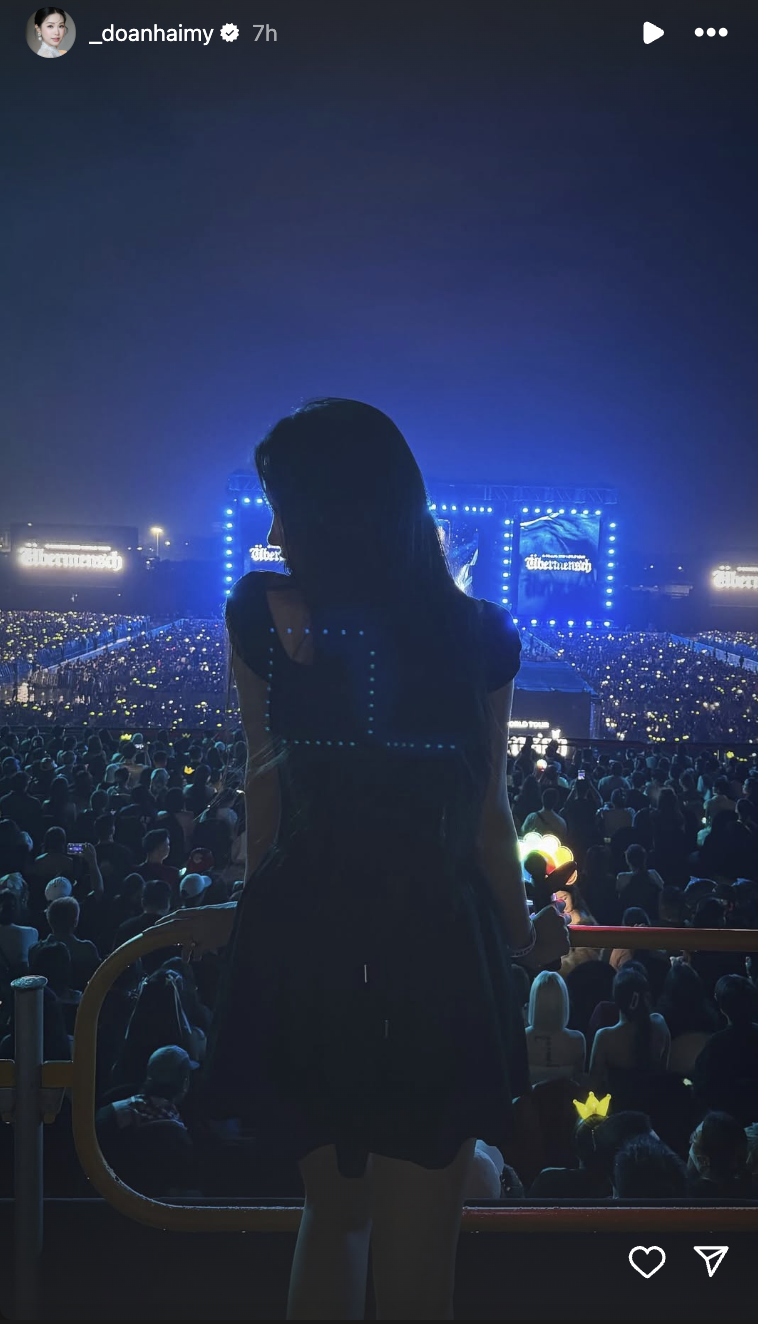 Hội hot WAG Doãn Hải My, Mai Hà Trang xinh đẹp quẩy tưng bừng tại concert G-Dragon, Văn Hậu - Đức Chinh cũng Hội hot WAG Doãn Hải My, Mai Hà Trang xinh đẹp quẩy tưng bừng tại concert G-Dragon, Văn Hậu - Đức Chinh cũng