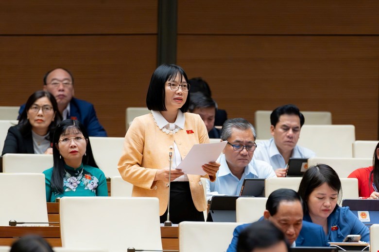 Đề xuất mới về nghỉ thai sản, chồng có thể được nghỉ dài ngày- Ảnh 1.