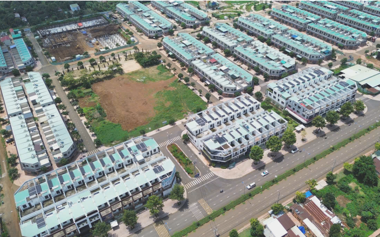 Vingroup sắp chi trả tiền bồi thường thu hồi đất dự án hơn 8.000 tỷ đồng tại quê nhà tỷ phú Phạm Nhật Vượng- Ảnh 1. Cảnh tượng