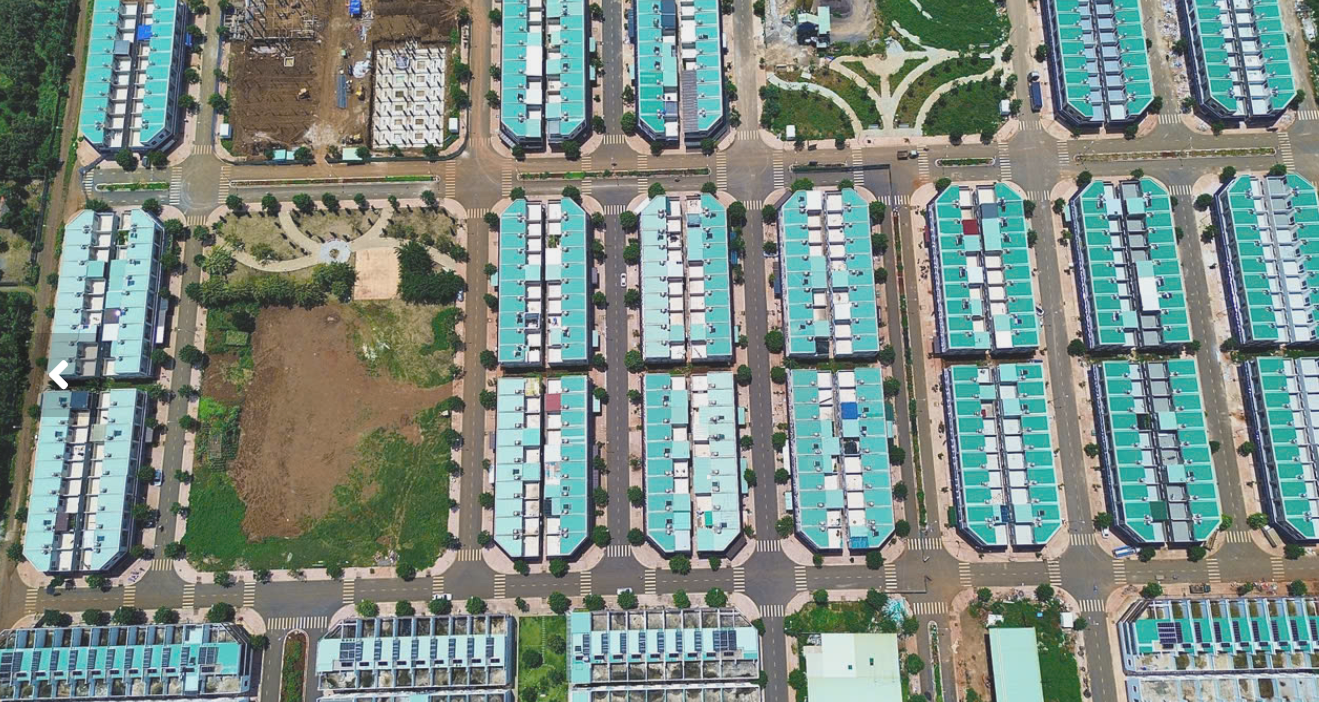 Cảnh tượng "nóng rực": Hàng dài người xếp hàng bốc thăm mua căn hộ giá chỉ 9 triệu đồng/m2- Ảnh 6.