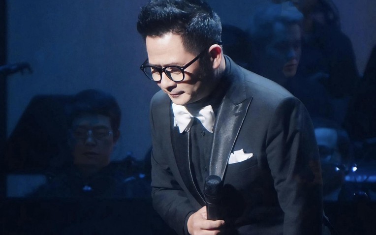 Bằng Kiều đăng status dài hơn 200 từ xin lỗi- Ảnh 1.