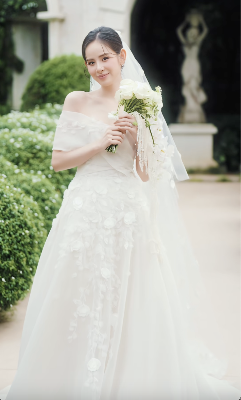 Thêm 1 mỹ nhân Việt công khai ảnh cưới với thiếu gia tập đoàn lớn!- Ảnh 3.