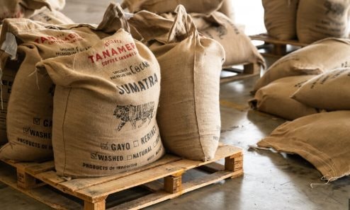 Hàng chục nghìn tấn &quot;sản vật tỷ USD&quot; từ VN ồ ạt sang láng giềng của Mỹ: Nước ta đang Top 2 thế giới