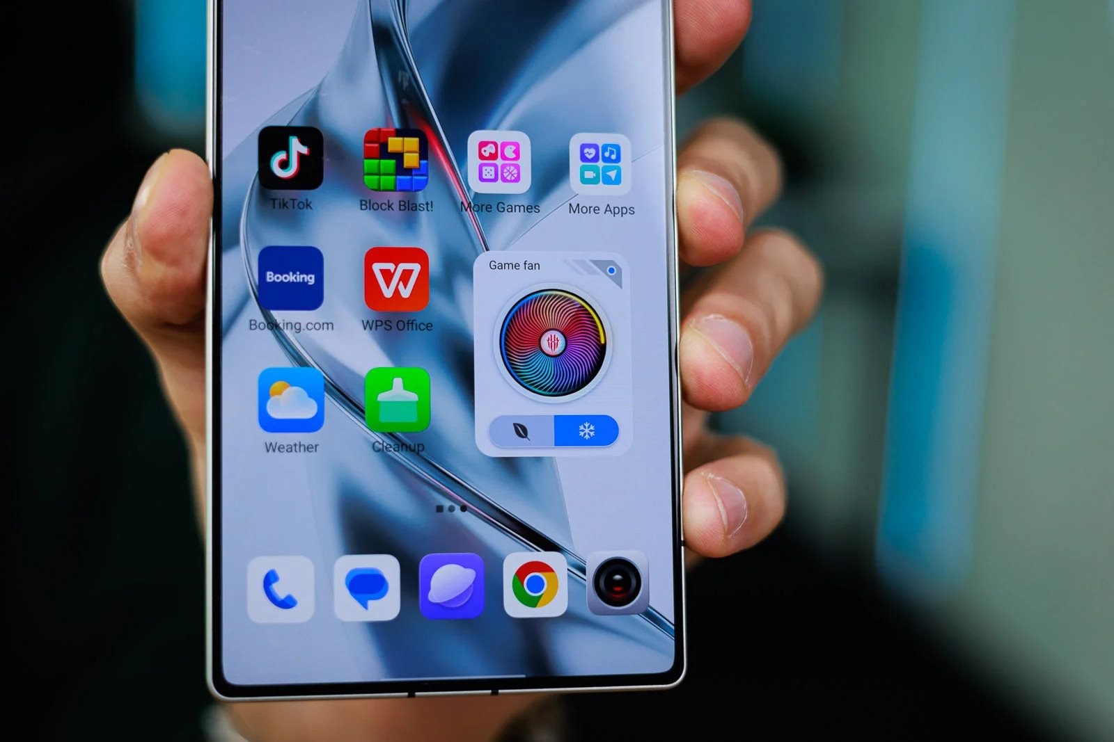 Chuyên gia review: "Lần đầu dùng thử chiếc điện thoại pin 7.500mAh này, tôi quên luôn cả việc cắm sạc"- Ảnh 3.