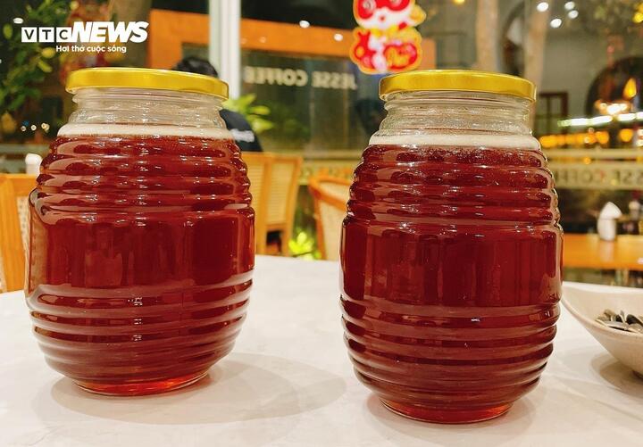 Thả một giọt mật ong xuống nước biết ngay thật hay giả- Ảnh 1.