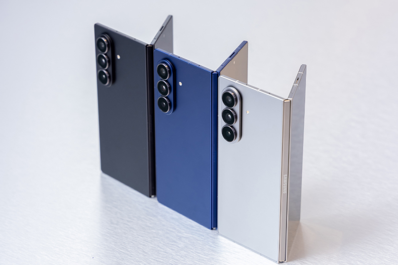 Chiếc điện thoại sang - xịn - mịn giảm giá sâu sau 4 tháng lên kệ- Ảnh 1.