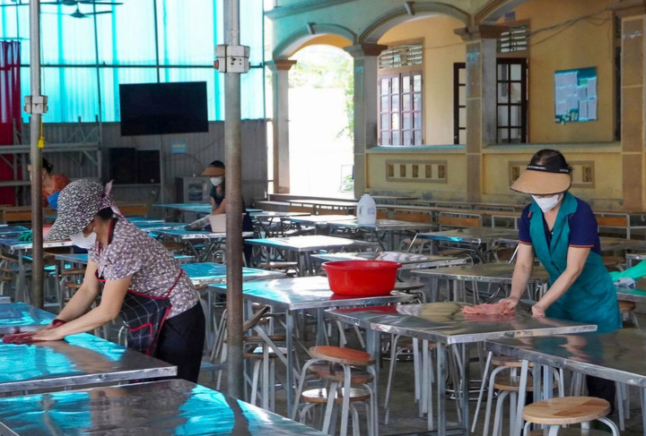 Hơn 160 học sinh mắc cúm A, cả trường ở Nghệ An nghỉ học dài ngày- Ảnh 1.