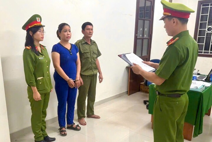 Nữ 'đạo chích' bị tóm gọn sau gần 3 giờ cuỗm xe mô tô ở Đà Nẵng- Ảnh 1.