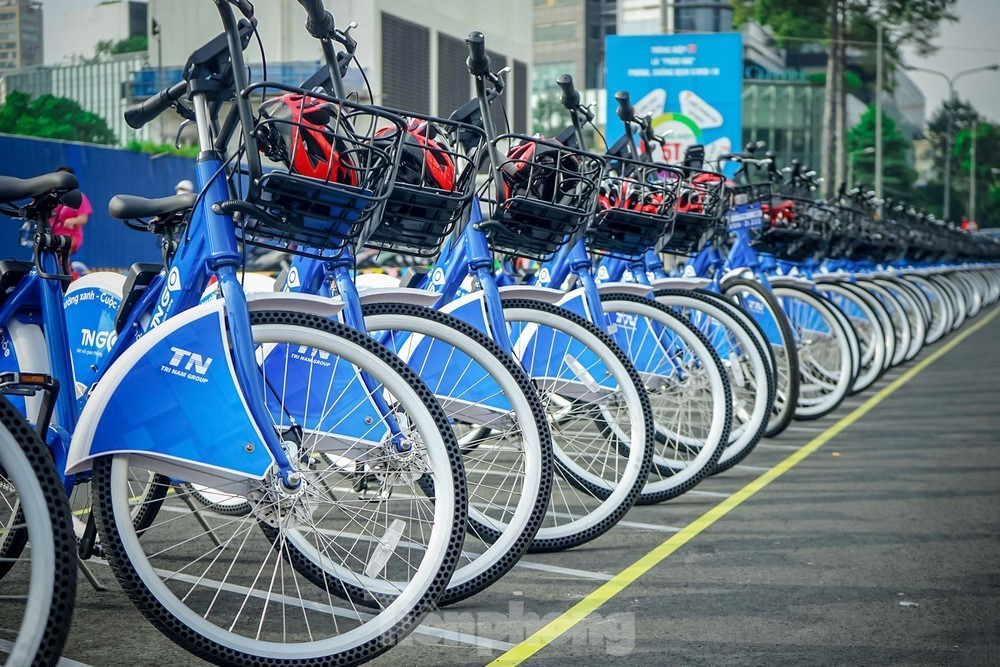 H&agrave; Nội lần đầu ti&ecirc;n triển khai dịch vụ cho thu&ecirc; xe đạp điện- Ảnh 1.