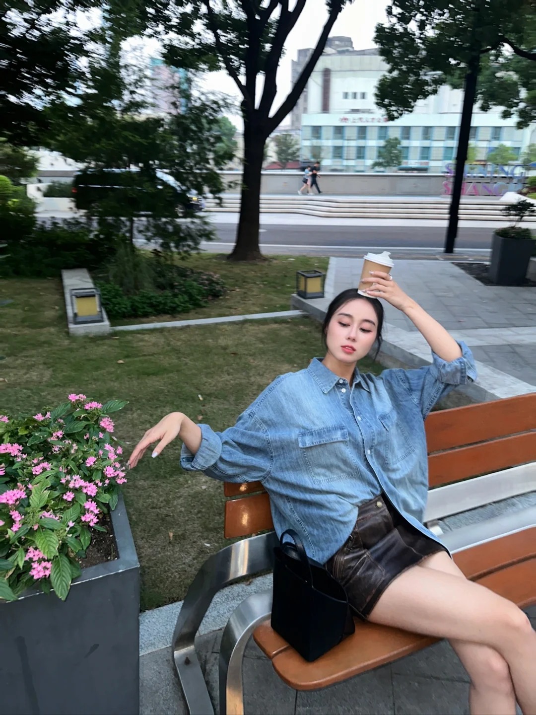 Chân dung cô giáo tiểu học có hơn tài sản 2.000 tỷ- Ảnh 13. Chân dung cô giáo tiểu học có hơn tài sản 2.000 tỷ- Ảnh 13.