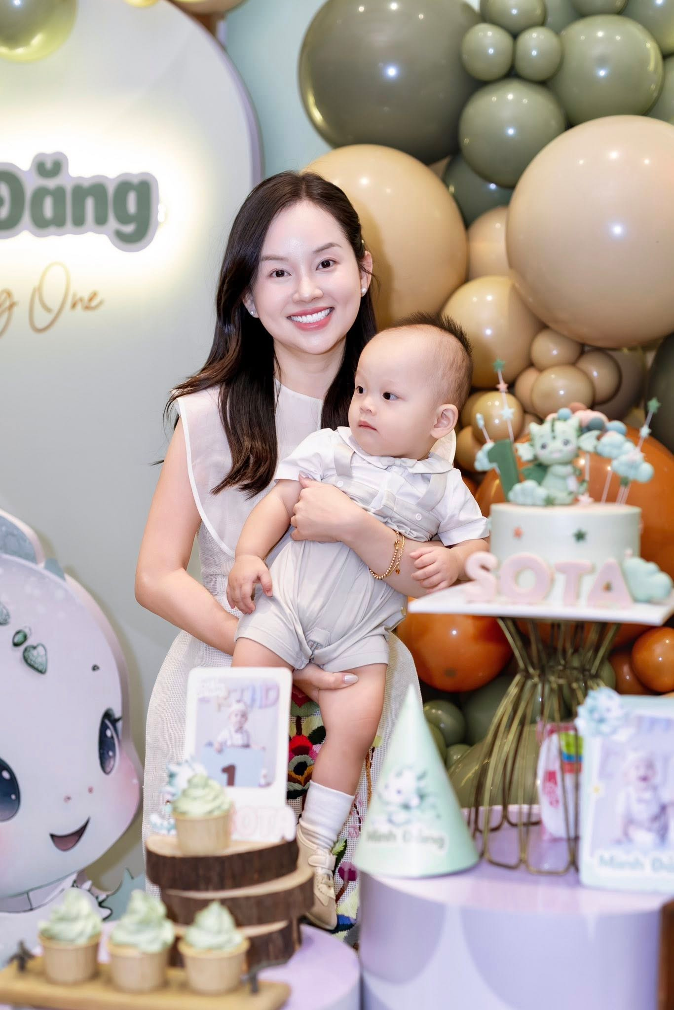 Hạnh phúc viên mãn: Hotmom Ly Kute khoe tin vui mang thai bé thứ 3- Ảnh 3. Hạnh phúc viên mãn: Hotmom Ly Kute khoe tin vui mang thai bé thứ 3- Ảnh 3.