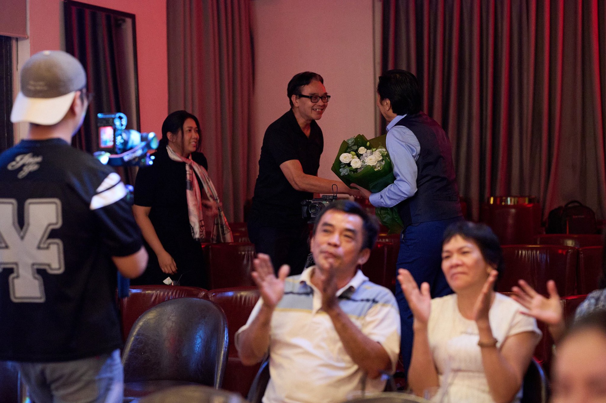 Huỳnh Kiến An: “Trên đường về, tôi khóc vì sự tủi nhục, ê chề. Đêm đó, tôi quyết định không đi hát nữa”- Ảnh 4. Huỳnh Kiến An: “Trên đường về, tôi khóc vì sự tủi nhục, ê chề. Đêm đó, tôi quyết định không đi hát nữa”- Ảnh 4.