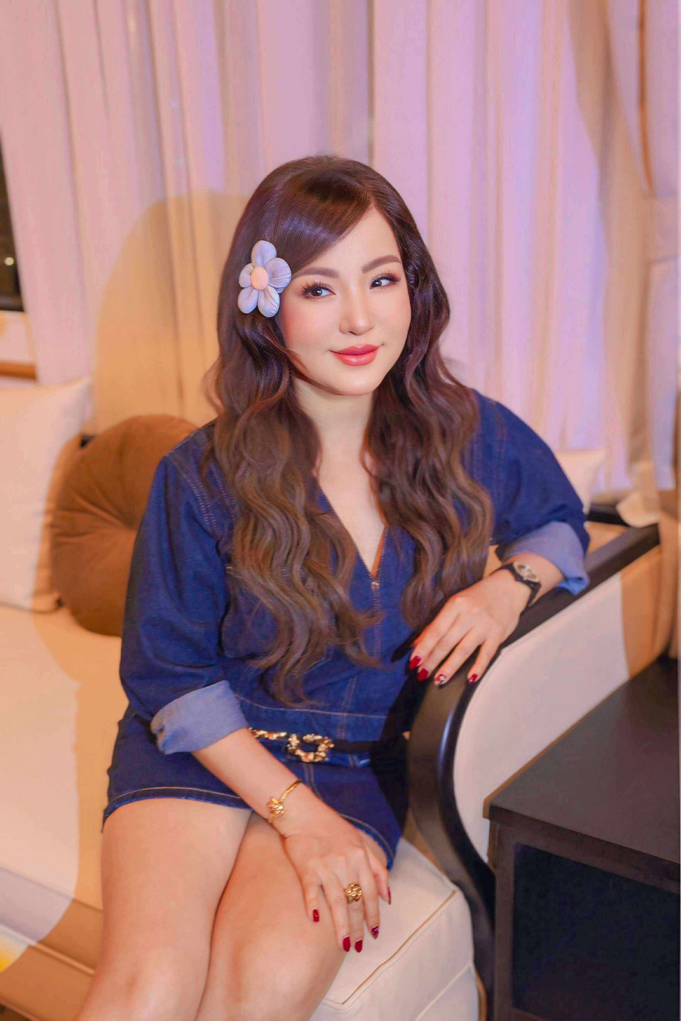 Danh hài Thúy Nga cưới chồng lần 2 ở tuổi 49?- Ảnh 6. Danh hài Thúy Nga cưới chồng lần 2 ở tuổi 49?- Ảnh 6.