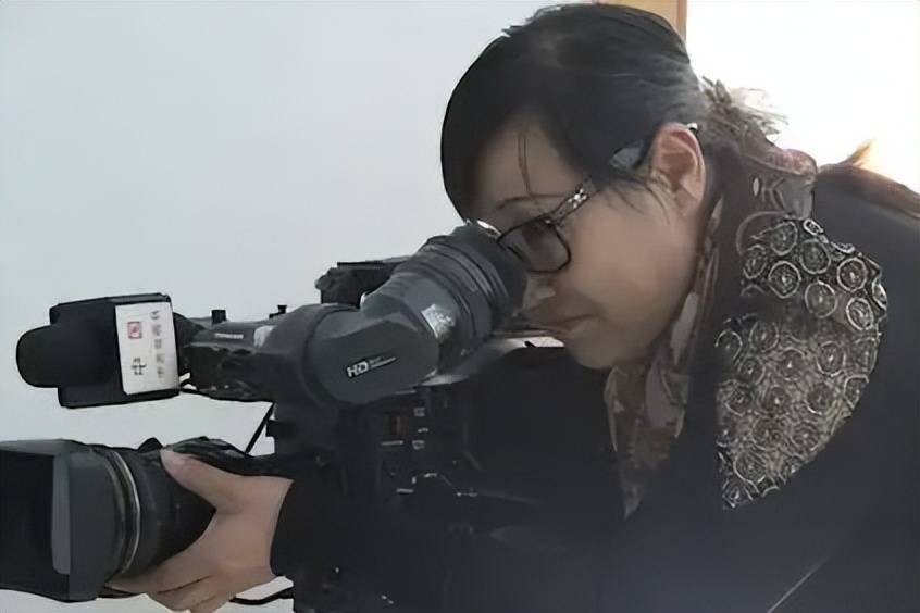 Sốc với tin Triệu Vy qua đời- Ảnh 4.