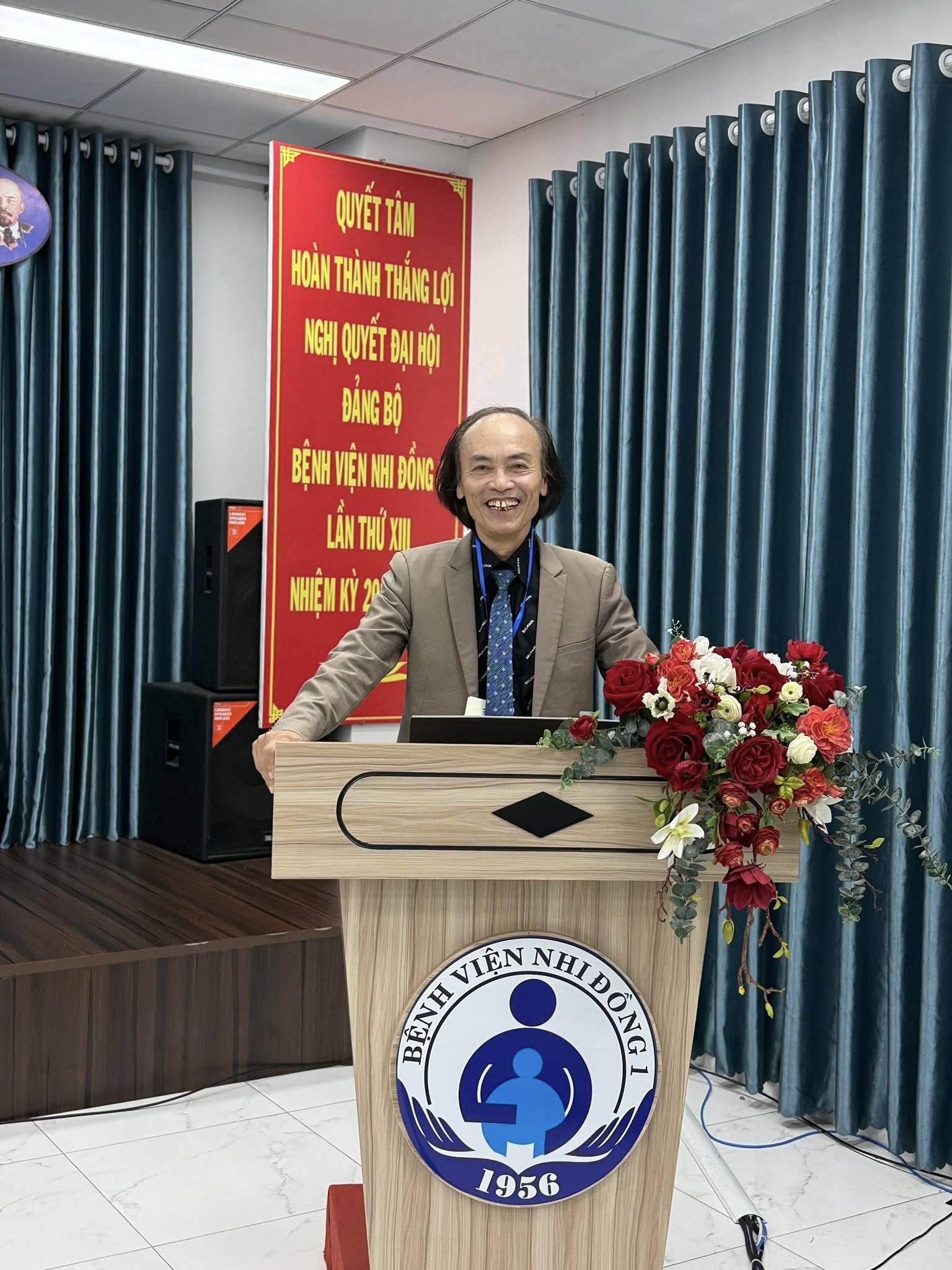 Bức ảnh "tinh hoa hội tụ" đang hot nhất MXH: Toàn các bác sĩ nội trú, giữ nhiều vị trí quan trọng trong ngành y- Ảnh 2.