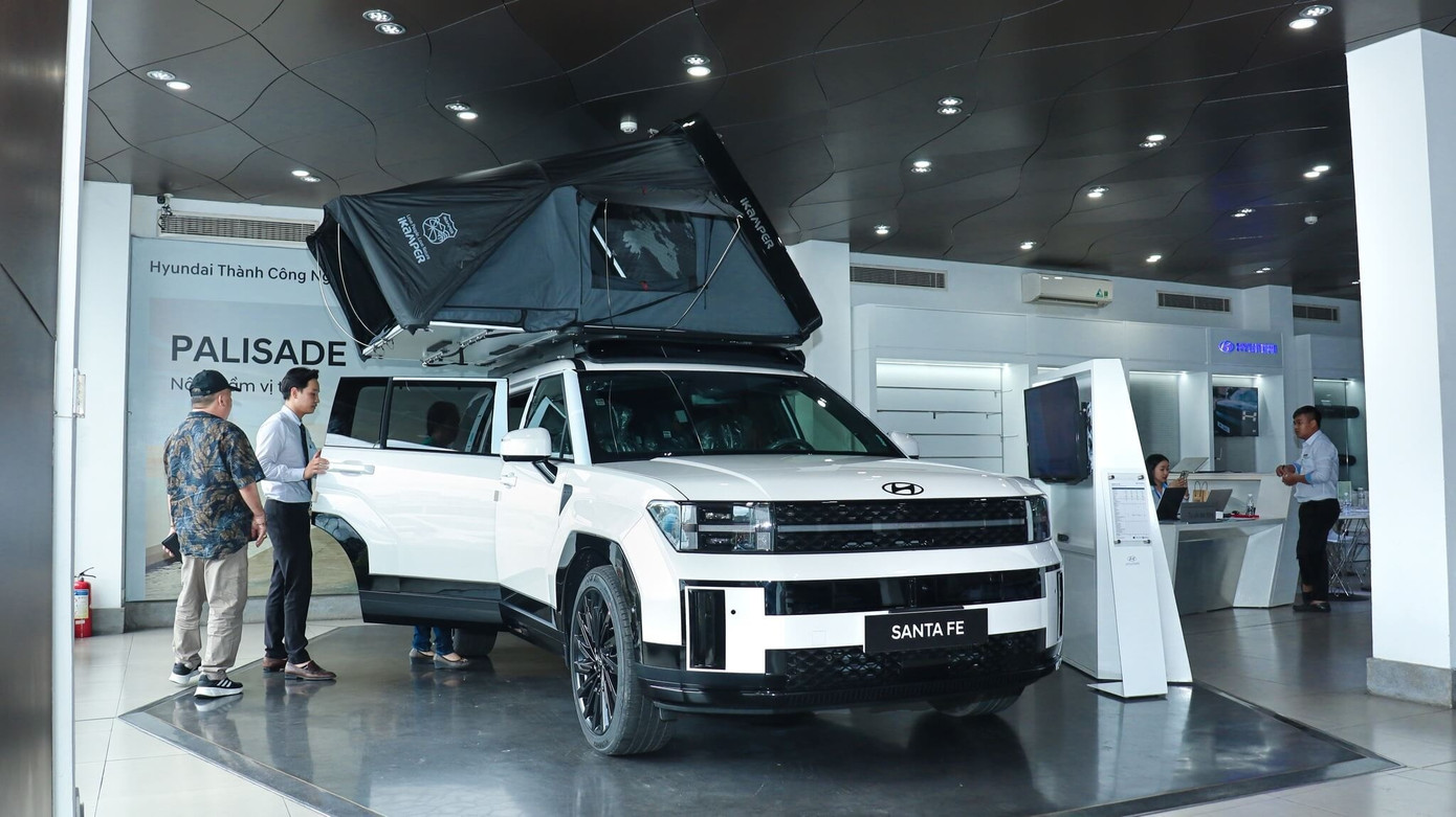 Cuộc đua giảm giá ô tô về cuối năm càng nóng- Ảnh 3.