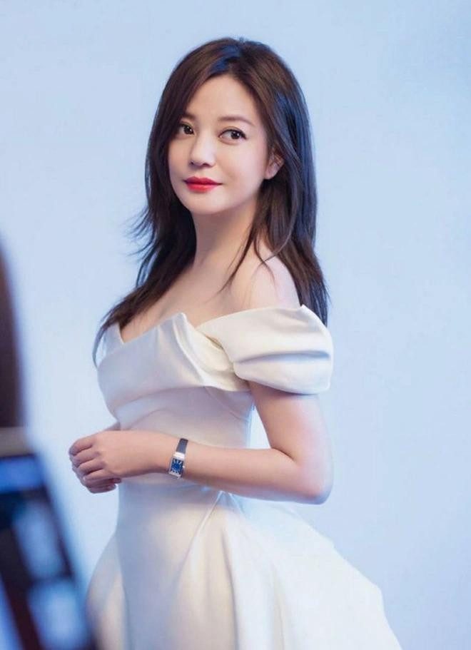 Triệu Vy lên tiếng về tin đồn qua đời vì ung thư- Ảnh 6.