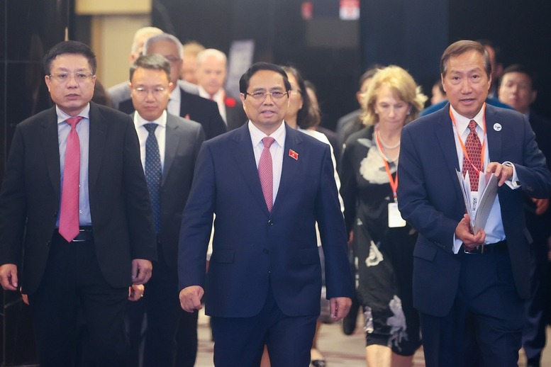 Việt Nam đang nổi l&ecirc;n như một ng&ocirc;i sao s&aacute;ng của ch&acirc;u &Aacute;- Ảnh 1.