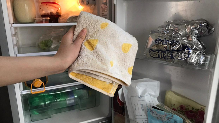 Tại sao nên giữ một chiếc khăn trong tủ lạnh?- Ảnh 1.