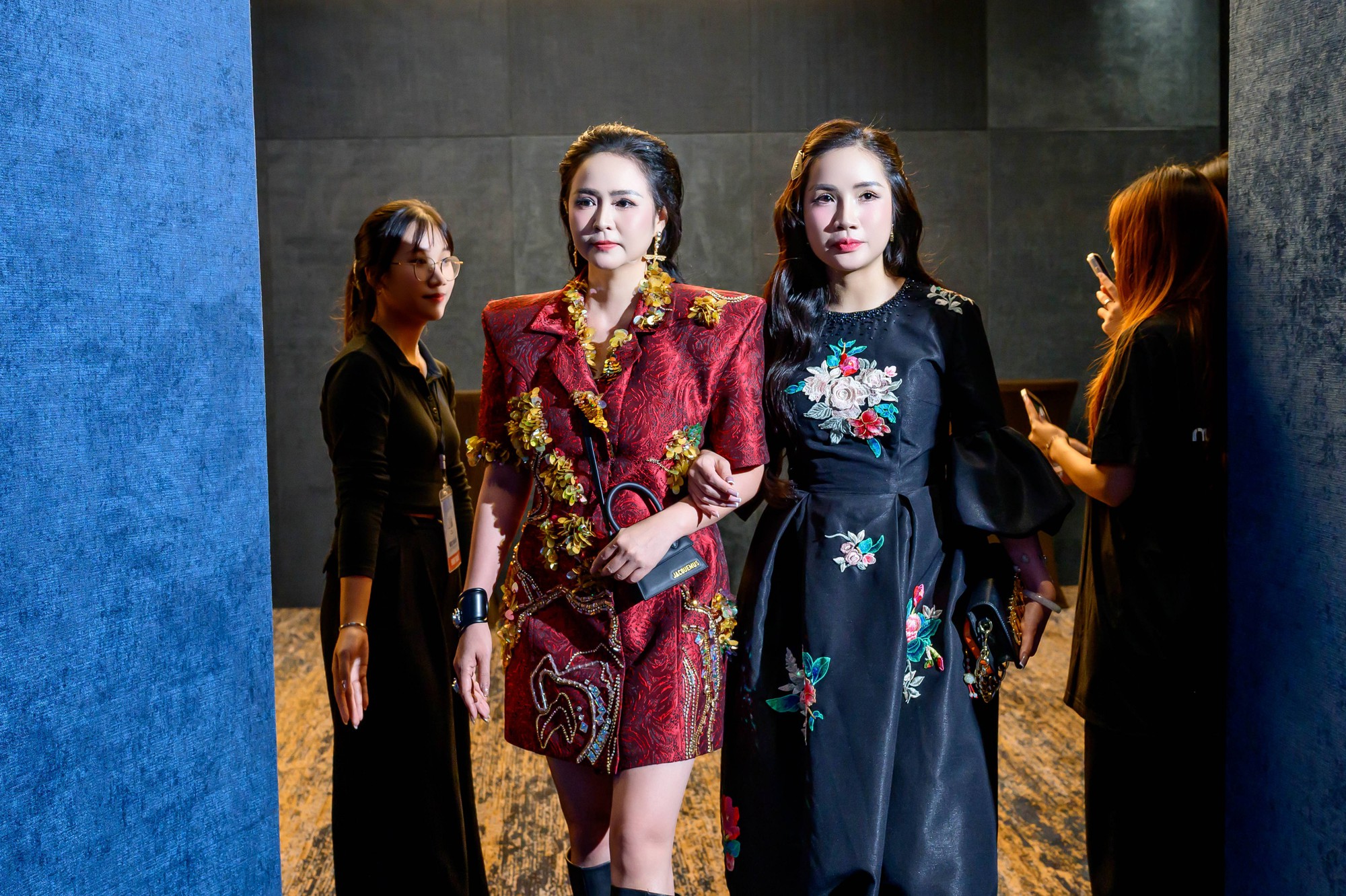 Thanh Hương Bùi xuất hiện nổi bật tại sự kiện- Ảnh 4. Thanh Hương Bùi xuất hiện nổi bật tại sự kiện- Ảnh 4.