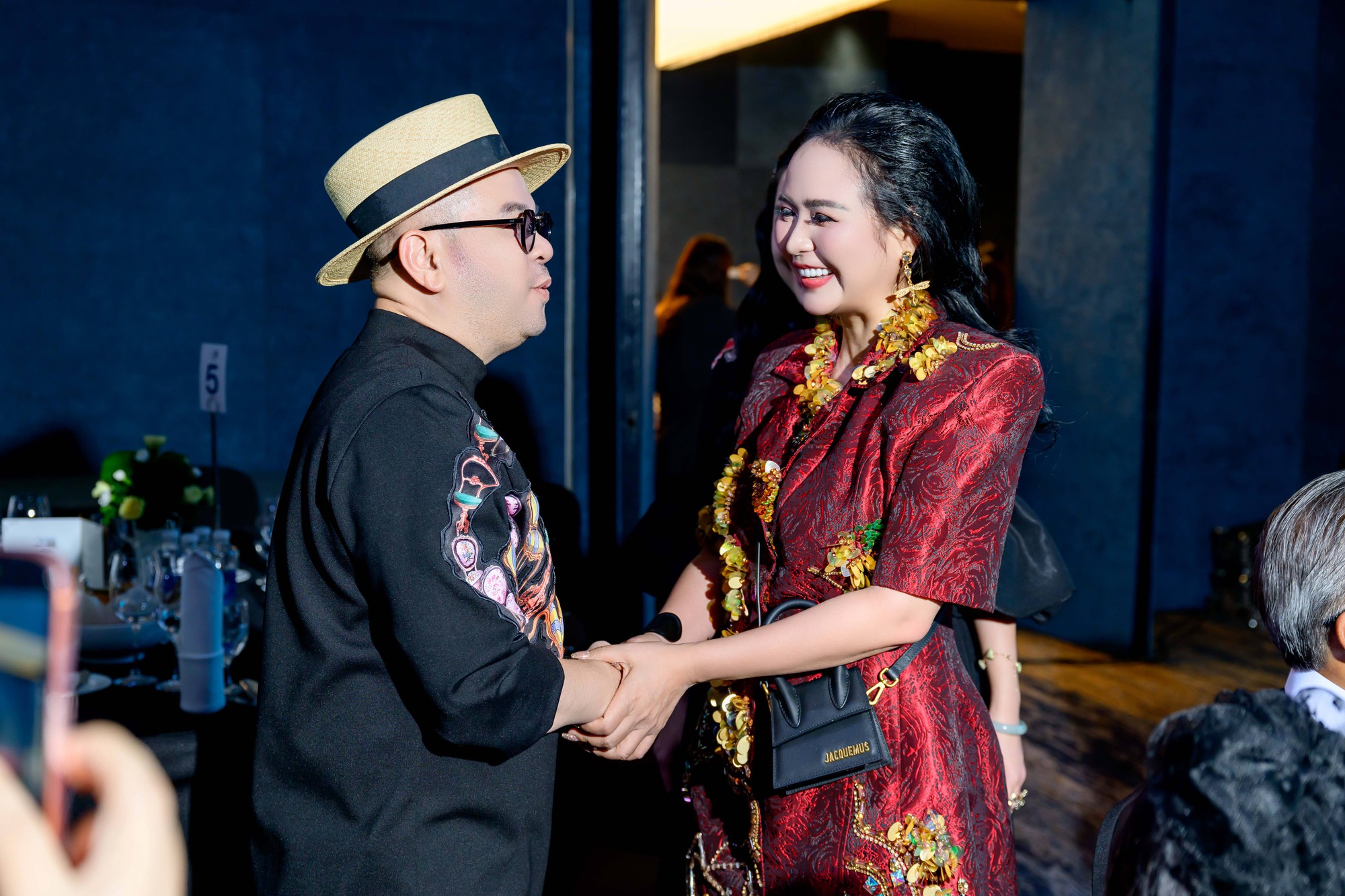 Thanh Hương Bùi xuất hiện nổi bật tại sự kiện- Ảnh 5. Thanh Hương Bùi xuất hiện nổi bật tại sự kiện- Ảnh 5.