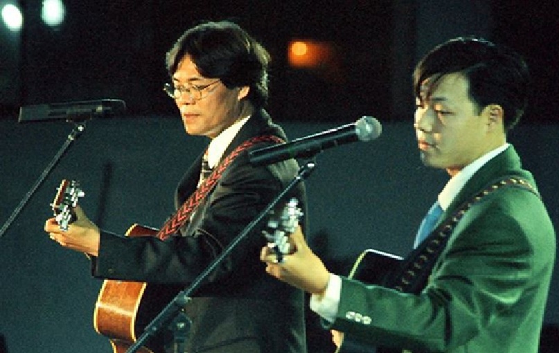 Ông hoàng nhạc nhẹ miền Bắc: Cuộc đời bi kịch, 57 tuổi ra đi trong đau đớn- Ảnh 3.