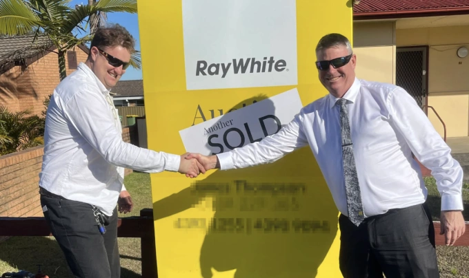 “Nhặt rác 8 năm, tôi bỗng mua được nhà”- Ảnh 3. “Nhặt rác 8 năm, tôi bỗng mua được nhà”- Ảnh 3.