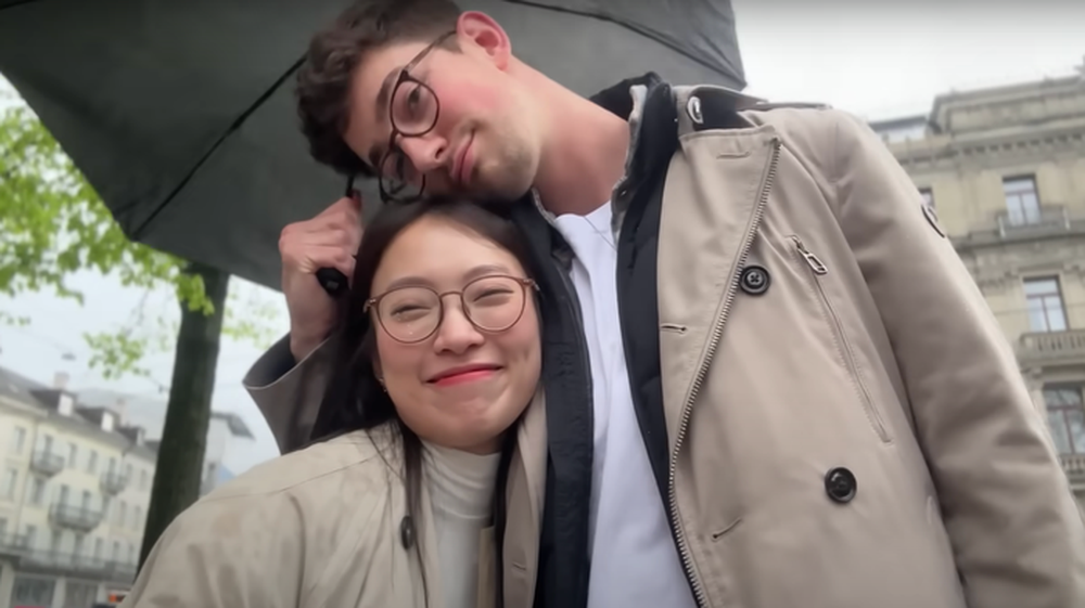 Khánh Vy và chuyện hẹn hò: Vì sao cứ luôn dậy sóng?- Ảnh 3. Khánh Vy và chuyện hẹn hò: Vì sao cứ luôn dậy sóng?- Ảnh 3.