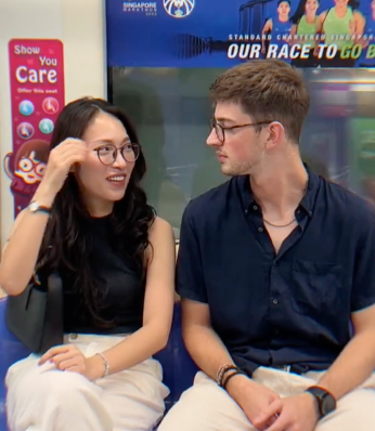 Khánh Vy và chuyện hẹn hò: Vì sao cứ luôn dậy sóng?- Ảnh 2. Khánh Vy và chuyện hẹn hò: Vì sao cứ luôn dậy sóng?- Ảnh 2.