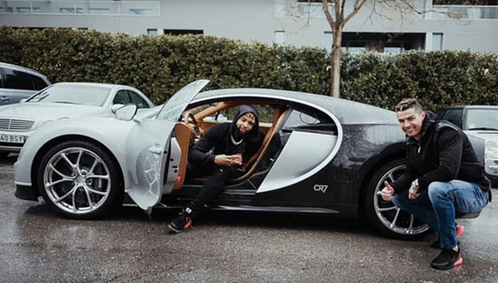 Bộ sưu tập siêu xe đồ sộ của Cristiano Ronaldo- Ảnh 8.