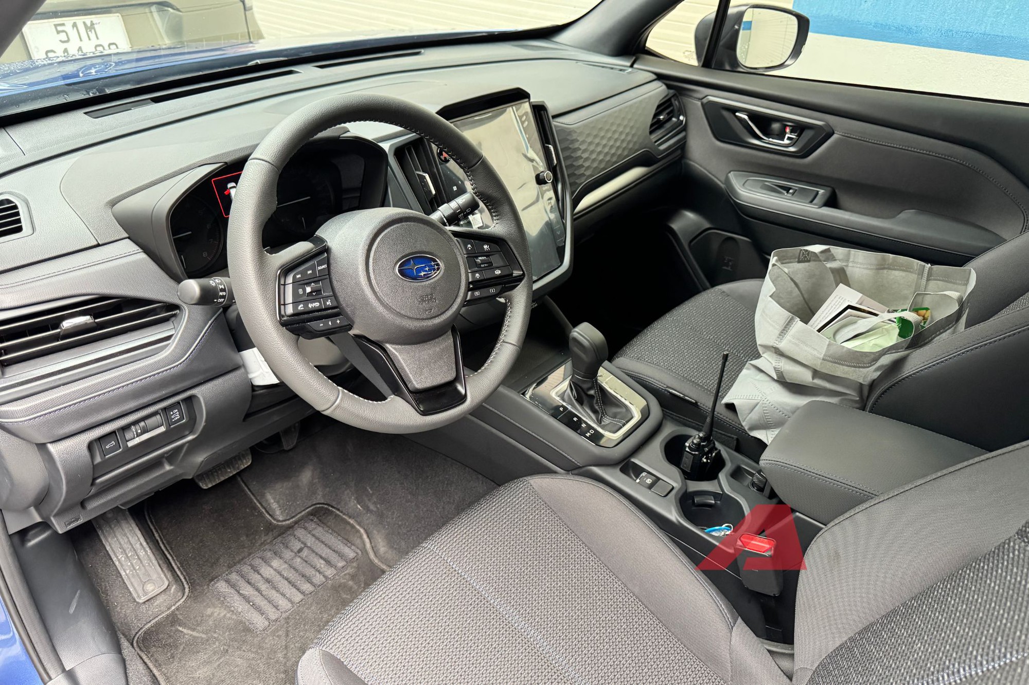 Chi tiết Subaru Forester 2025 vừa ra mắt Việt Nam: Nhập khẩu Nhật Bản, m&aacute;y xăng 2.5L mới, n&acirc;ng cấp ADAS, gi&aacute; kh&oacute; rẻ- Ảnh 8.