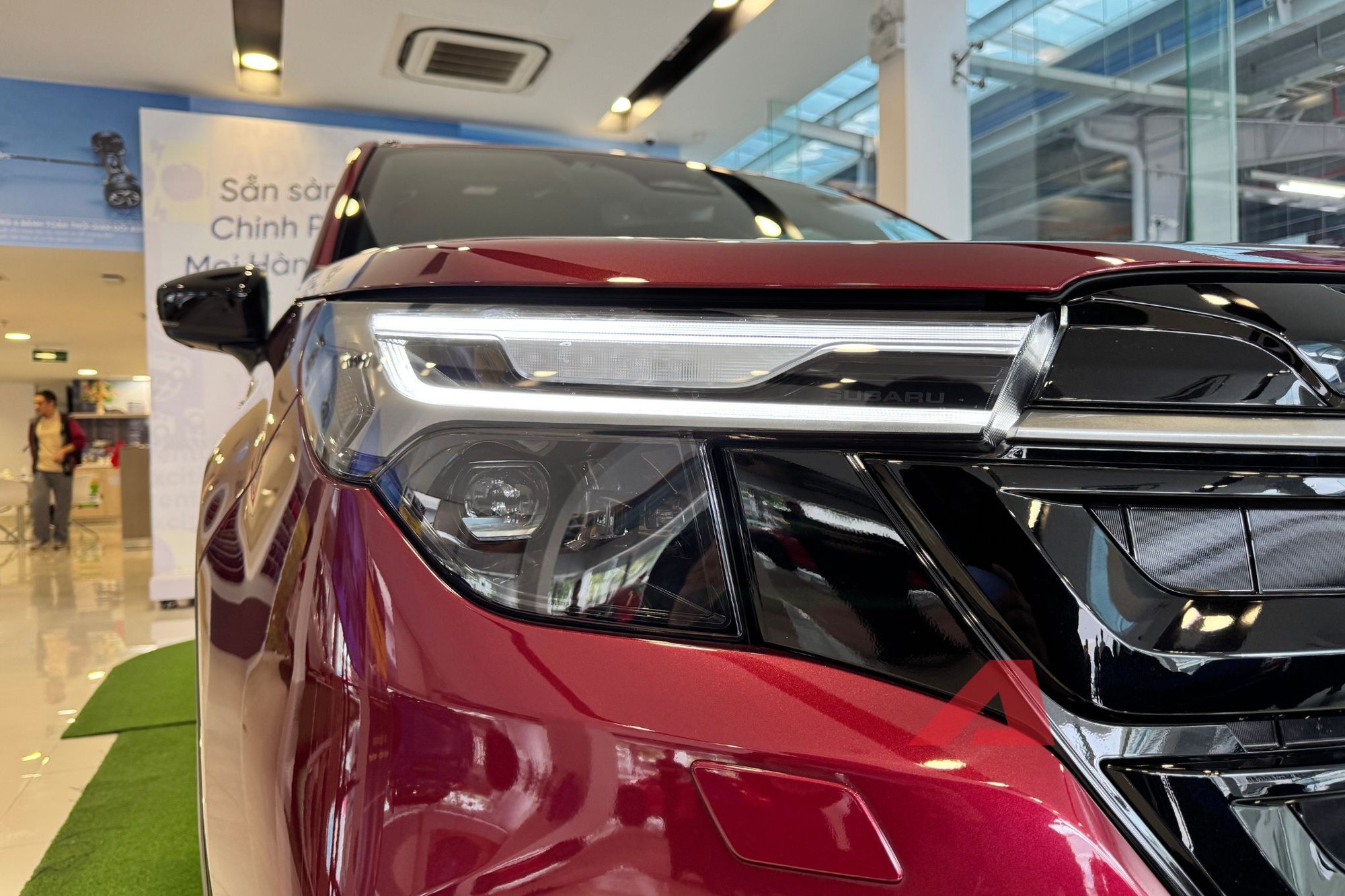 Chi tiết Subaru Forester 2025 vừa ra mắt Việt Nam: Nhập khẩu Nhật Bản, m&aacute;y xăng 2.5L mới, n&acirc;ng cấp ADAS, gi&aacute; kh&oacute; rẻ- Ảnh 4.