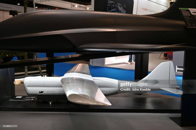 Sao chép thành công Orlan-10 để biến thành UAV cảm tử- Ảnh 1.