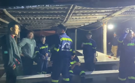 Ninh Bình: Nam thanh niên lập hiện trường giả vụ nhảy cầu rồi đi Hà Nội, khiến hàng trăm người tìm kiếm- Ảnh 1. Ninh Bình: Nam thanh niên lập hiện trường giả vụ nhảy cầu rồi đi Hà Nội, khiến hàng trăm người tìm kiếm- Ảnh 1.