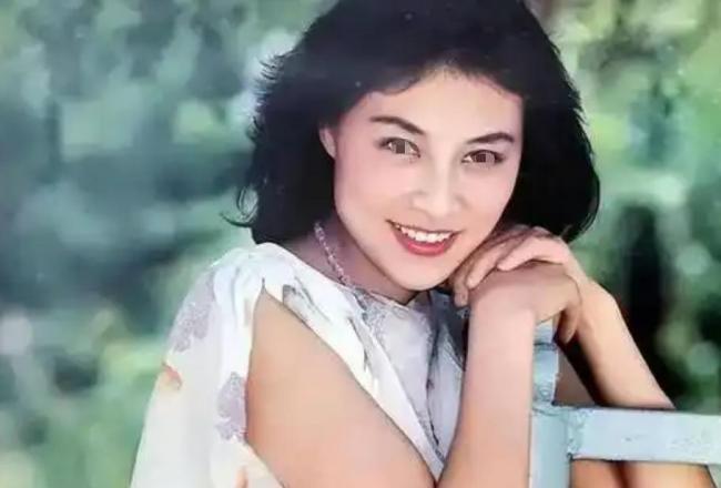 Nữ diễn viên Trung Quốc chiến thắng căn bệnh ung thư dạ dày trong 25 năm: Bí quyết là ngày nào cũng làm 3 việc- Ảnh 6. Nữ diễn viên Trung Quốc chiến thắng căn bệnh ung thư dạ dày trong 25 năm: Bí quyết là ngày nào cũng làm 3 việc- Ảnh 6.