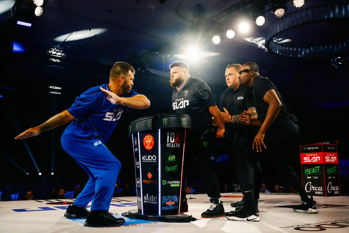 Giải đấu nguy hiểm nhất: Chỉ dính 1 đòn, có là cao thủ võ thuật cũng vỡ mặt- Ảnh 2.