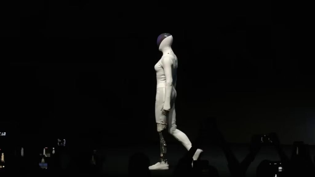 Lý do robot hình người mới nhất của Trung Quốc lại có "bộ ngực phụ nữ": Không ngờ đã đạt đến trình độ này- Ảnh 3.