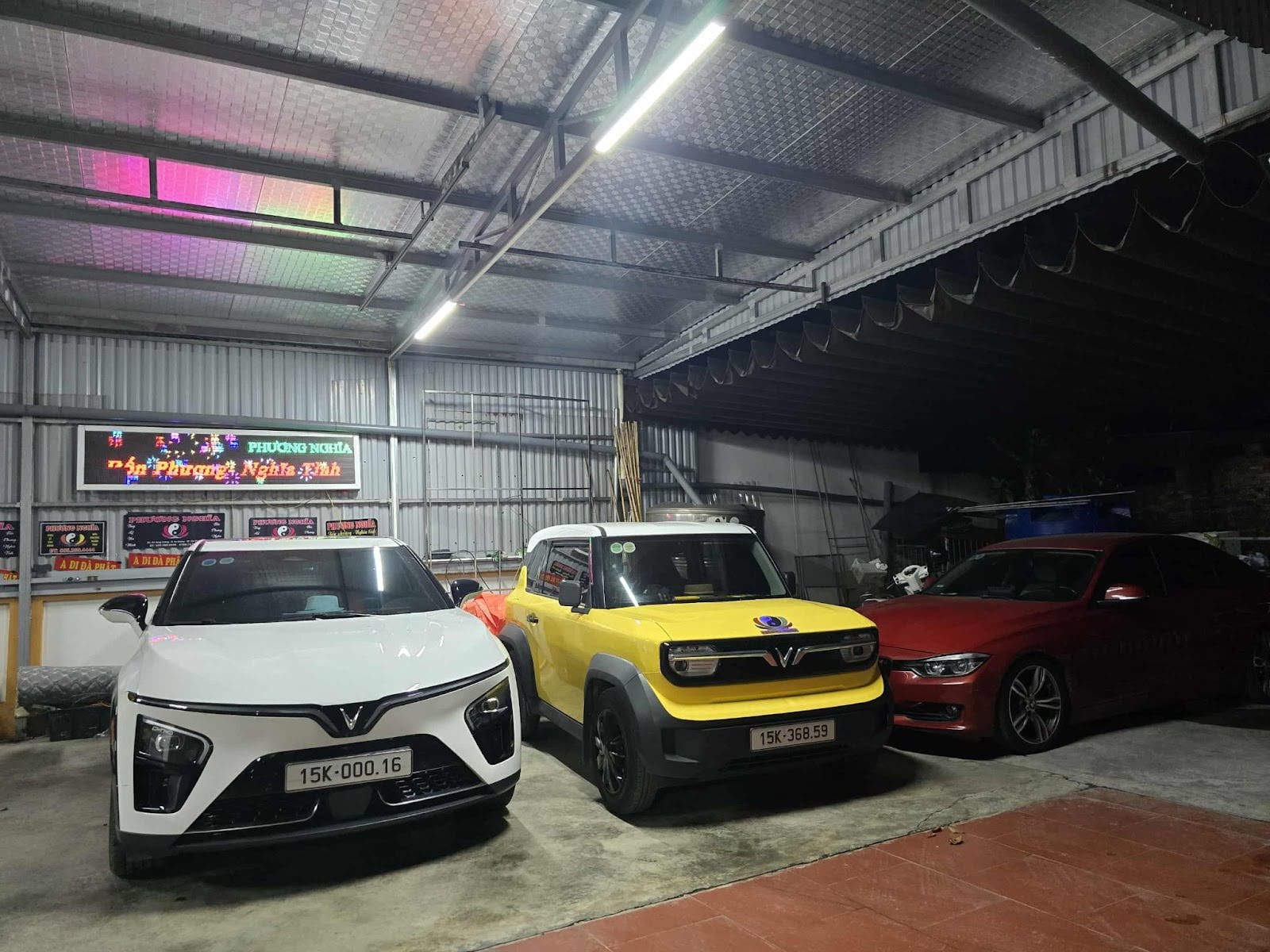 Gần chục đời xe xăng dầu chuyển sang xe điện l&agrave; y&ecirc;u ngay lập tức: 'L&aacute;i hay như BMW, b&aacute;n lại kh&ocirc;ng lo lỗ'- Ảnh 6.