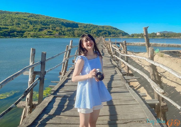 Cầu gỗ vượt sông dài nhất Việt Nam biến mất sau bão số 13: Lịch sử gần 30 năm, từng lên phim điện ảnh- Ảnh 11.