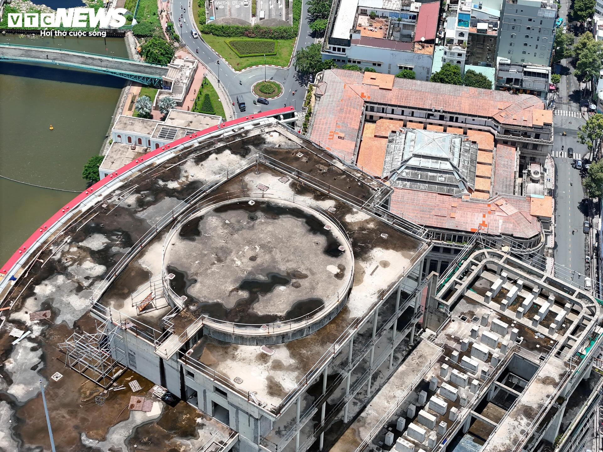 Cận cảnh cao ốc vị trí 'kim cương' được bà Trương Mỹ Lan xin tiếp tục đầu tư- Ảnh 5.