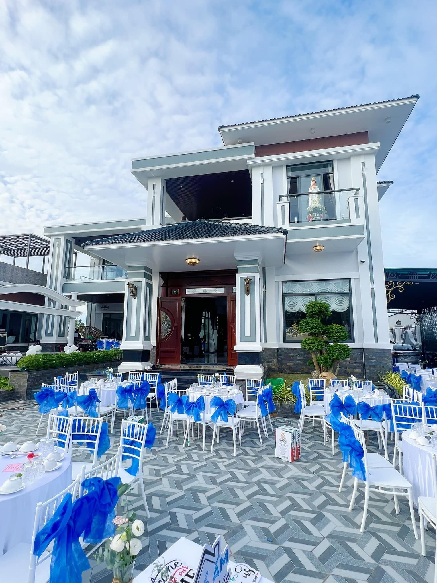 Nam diễn viên mang sổ đỏ, 2 tỷ đồng hỏi cưới bạn trai đồng giới: Ở biệt thự 3.000 m2, chủ 2 nhà máy khủng- Ảnh 4. Nam diễn viên mang sổ đỏ, 2 tỷ đồng hỏi cưới bạn trai đồng giới: Ở biệt thự 3.000 m2, chủ 2 nhà máy khủng- Ảnh 4.