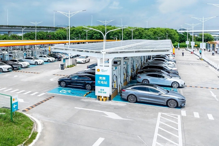 Trung Quốc muốn biến xe điện thành mạng lưới pin khổng lồ- Ảnh 2.