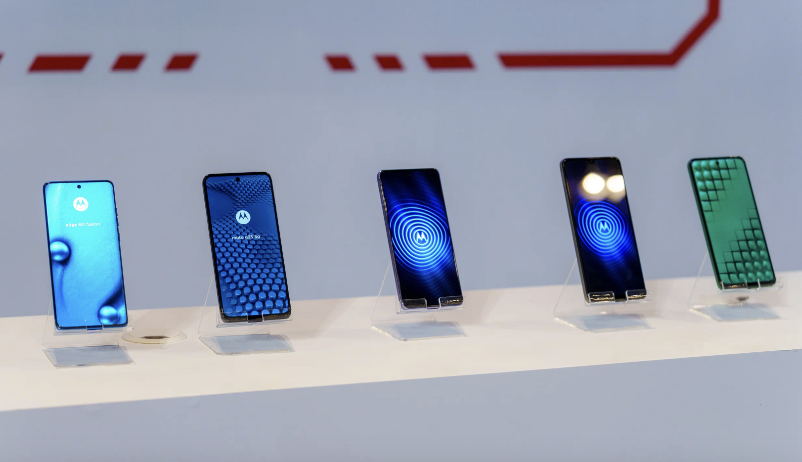 Màn tái xuất sau gần 10 năm vắng bóng: "Huyền thoại" một thời khuấy động thị trường smartphone Việt Nam- Ảnh 4.