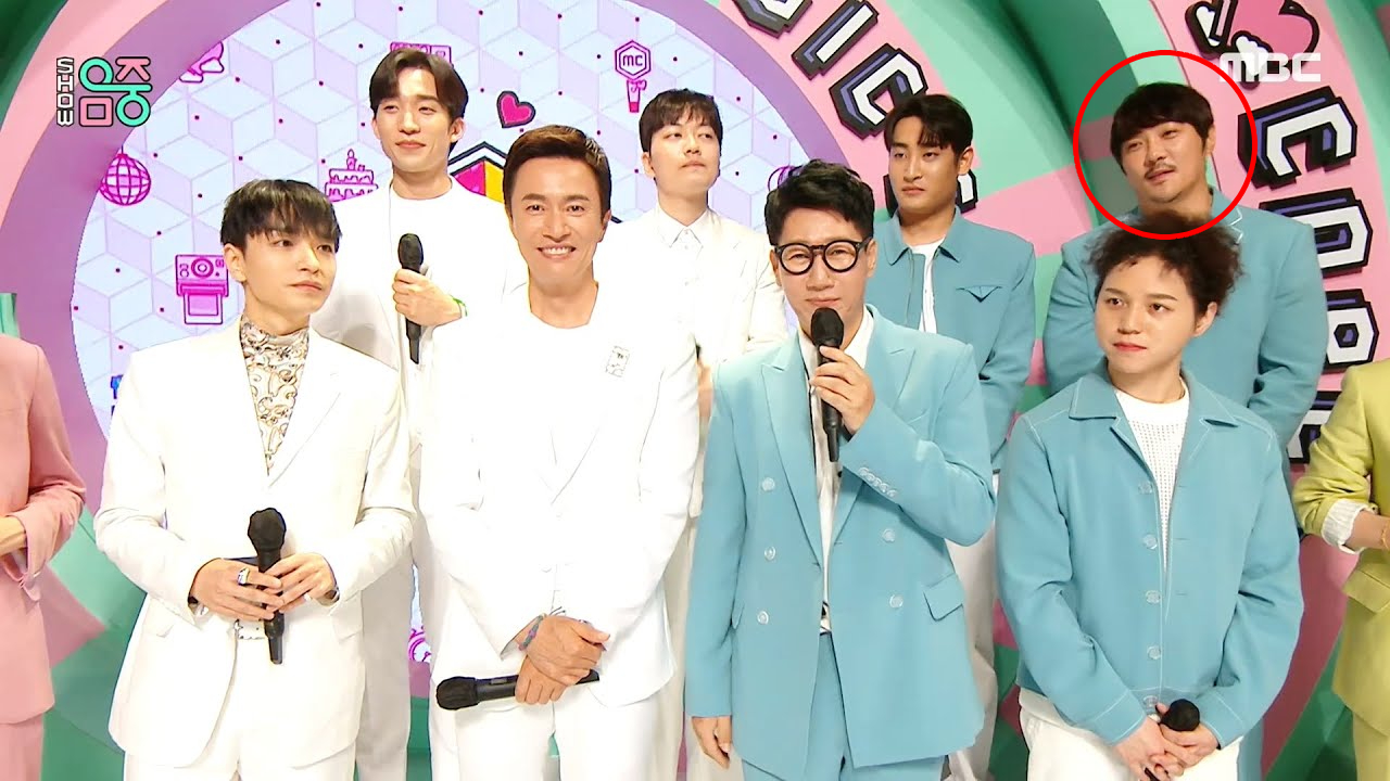 Nam ca sĩ giấu kín chuyện có con suốt 13 năm, nay công khai cả vợ lẫn con đều xinh như minh tinh!- Ảnh 5.