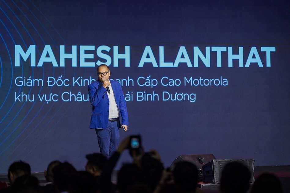 Motorola chính thức tái ngộ Việt Nam: Ra mắt 5 mẫu điện thoại, giá chưa đến 3 triệu đã có pin 7.000mAh- Ảnh 2.