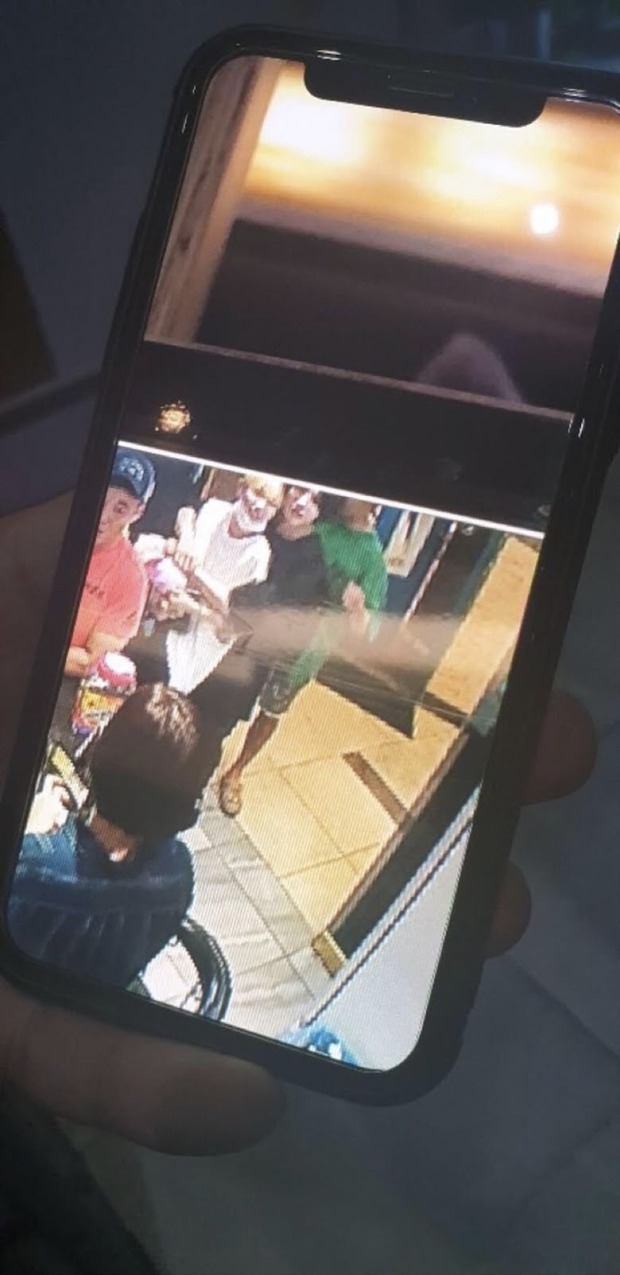 Tin đồn quá khứ bị đào xới, 1 sao nữ "sang chấn tâm lý" vì sự điên cuồng của fan Jungkook (BTS)- Ảnh 1. Tin đồn quá khứ bị đào xới, 1 sao nữ "sang chấn tâm lý" vì sự điên cuồng của fan Jungkook (BTS)- Ảnh 1.