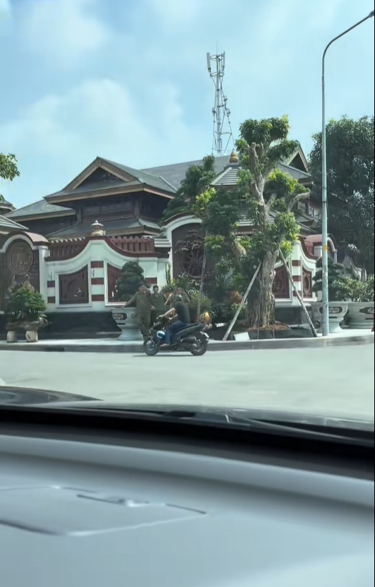 Cảnh tượng tại nh&agrave; ri&ecirc;ng của Mailisa v&agrave; Ho&agrave;ng Kim Kh&aacute;nh ngay l&uacute;c n&agrave;y- Ảnh 2.